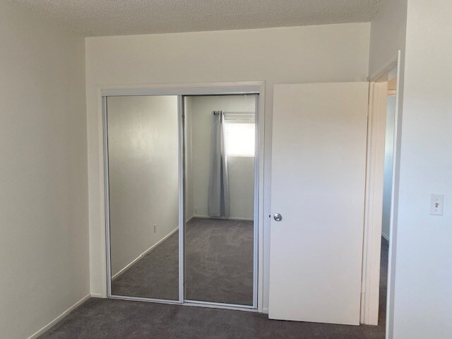 Bedroom / Office - 1511 Yale St