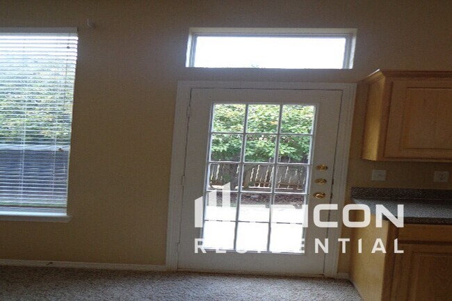Building Photo - 8053 Whitney Ln