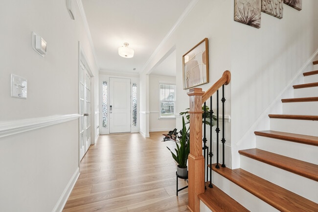 Building Photo - 200 Cloud Berry Ln