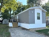 Building Photo - 3 Fox Haven Dr