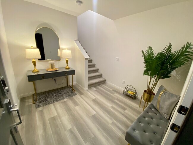 Building Photo - 2828 Mosaic Moon Ln