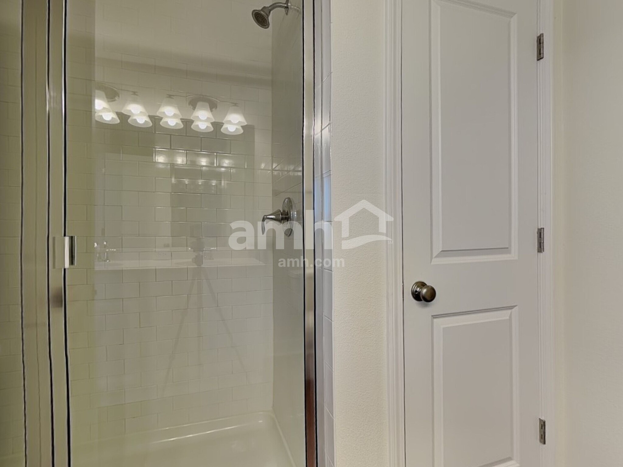 Building Photo - 20224 Calla Lily Dr