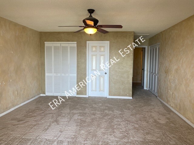 Building Photo - 287 Shalimar Dr