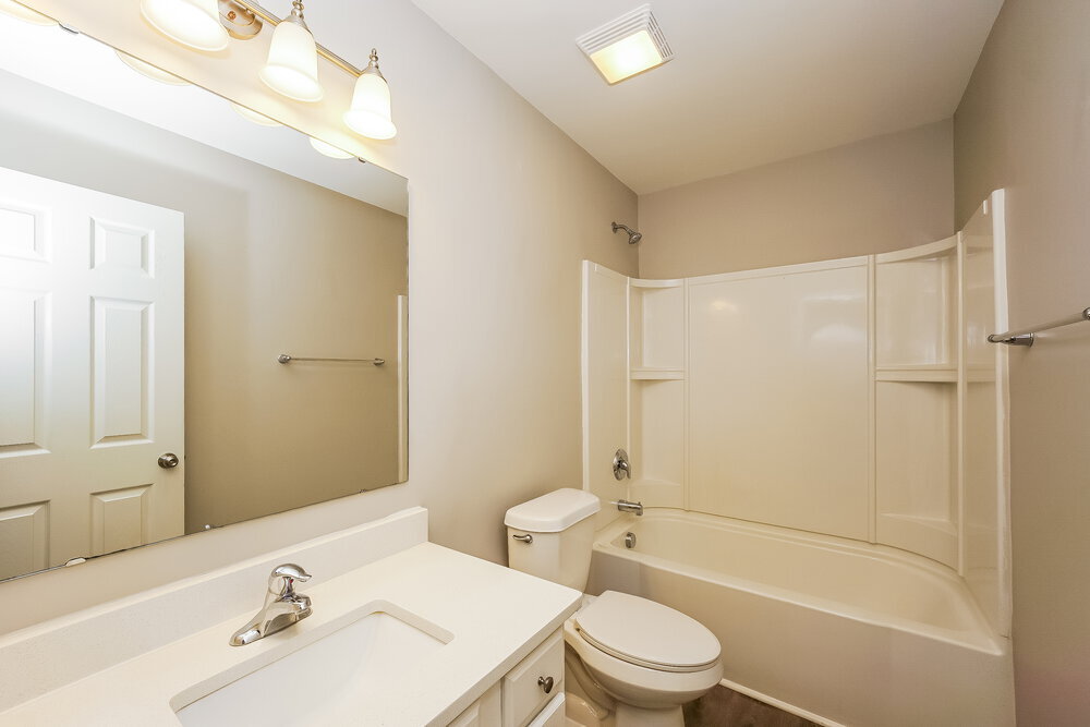 Building Photo - 9622 Fernspray Rd