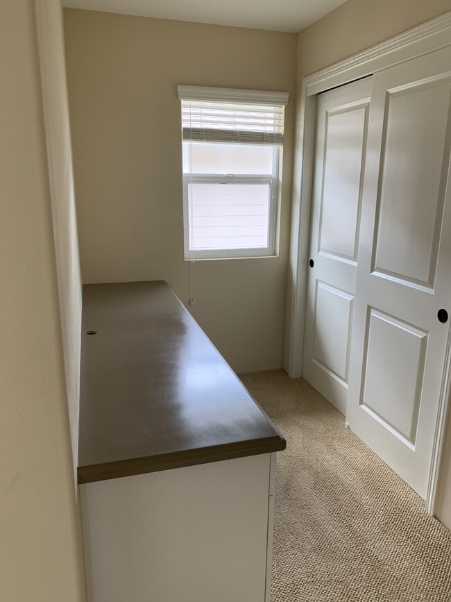 Building Photo - 91-1447-1447 Kaikohola St