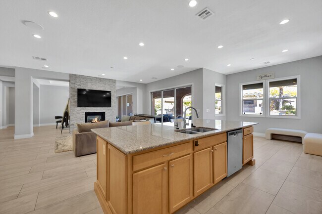 Building Photo - 53 Cantabria Coast St