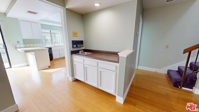 Building Photo - 22525 Sherman Way