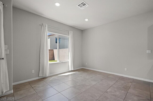 Building Photo - 4035 Beech Fern Ave