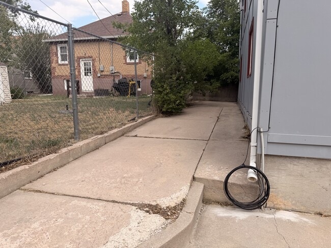 Building Photo - 1813 Cheyenne Pl