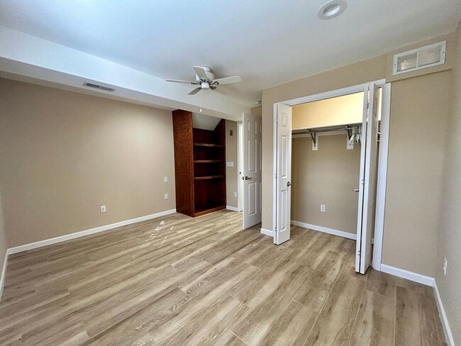 Building Photo - Gorgeous 3-Bedroom Home with Unobstructed Views and Access to North Open Space from Yard!