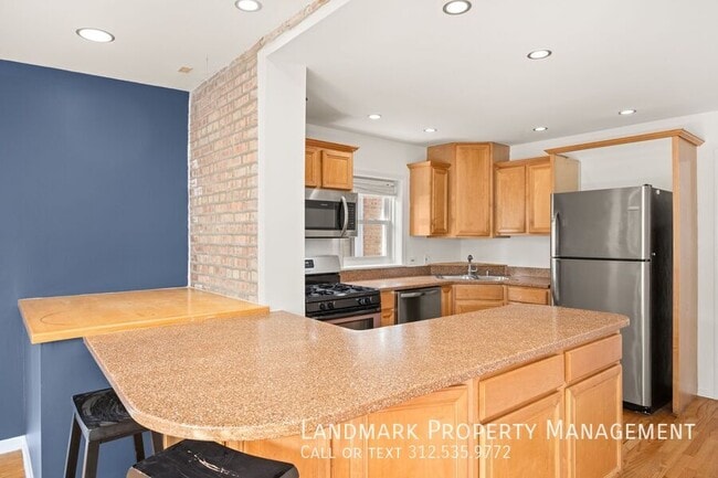 Building Photo - 6155 W School St