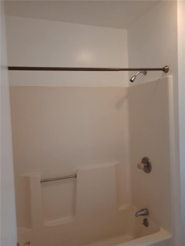 Building Photo - 218 Main St