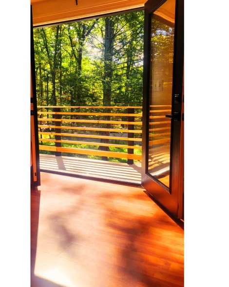 Building Photo - 2 Newtown Turnpike