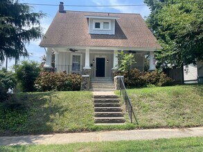 Building Photo - 224 Virginia Ave