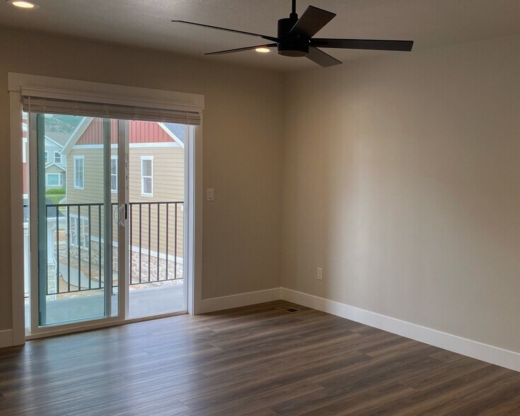 Building Photo - 3134 N 1675 E