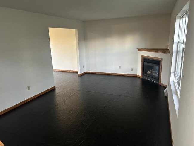 Building Photo - 517 Steno Trail