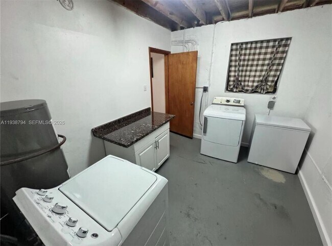 Building Photo - 9955 SW 214th St