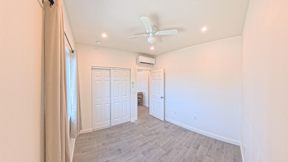 Building Photo - 855 Winston Dr