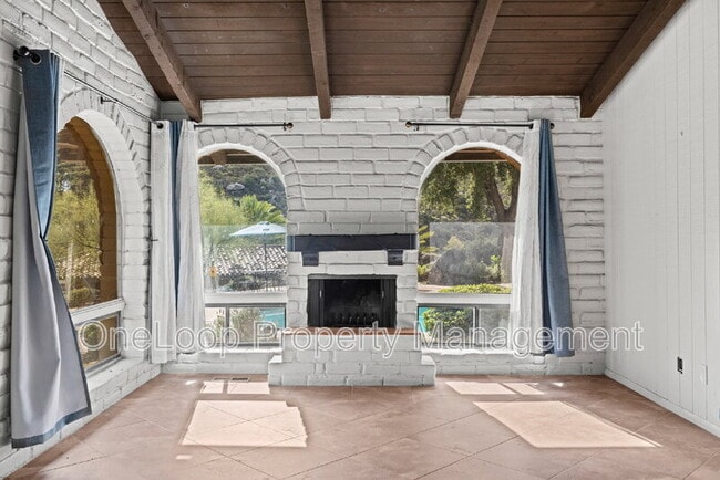 Building Photo - 4085 Via Palo Verde Lago