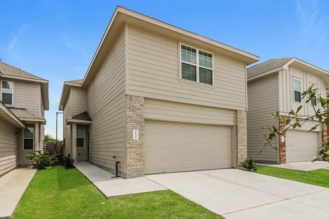 Building Photo - 21526 Kimro Ln