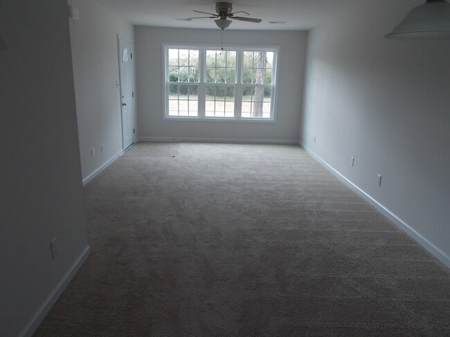 Building Photo - 1608 Park Ave