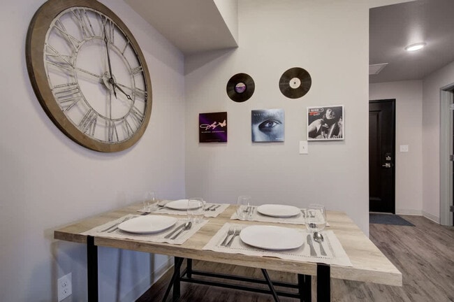 Building Photo - 2210 Remington Way