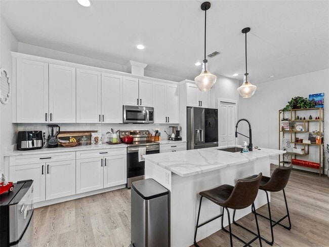 Building Photo - 3103 W Leroy St