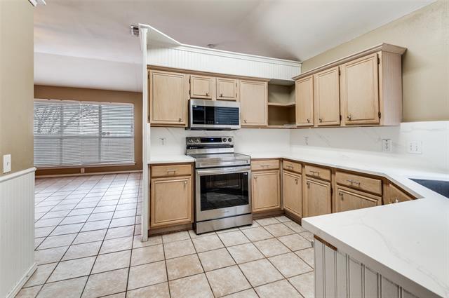 Building Photo - 1800 Corvallis Ct