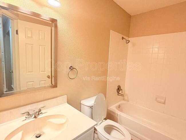 Building Photo - 15022 Polynesian