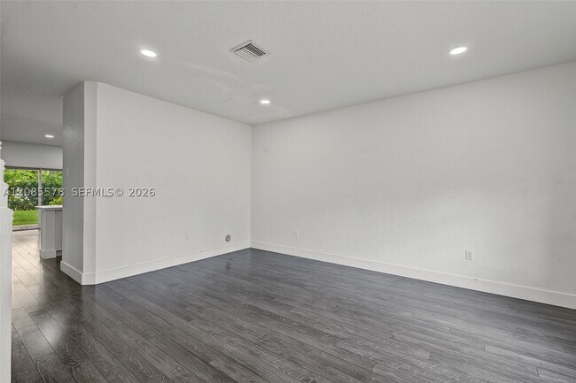 Building Photo - 5779 NW 116th Ave