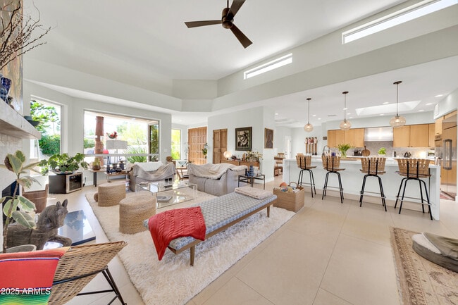 Building Photo - 6139 N 31st Ct