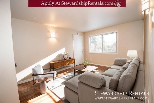 Building Photo - 32786 E Pearl St