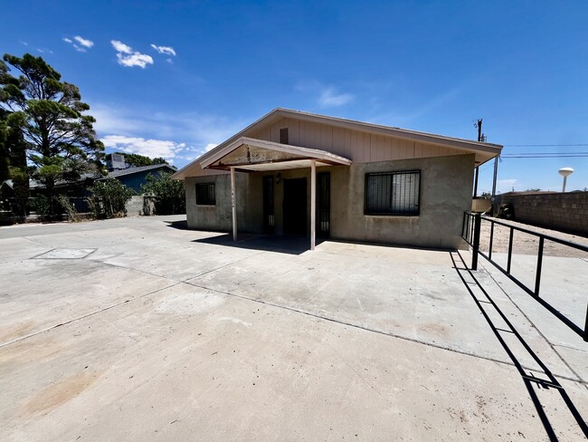 Primary Photo - 14624 Eston Pl