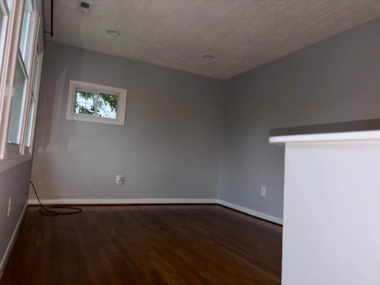 Building Photo - 13430 Pinetree Dr