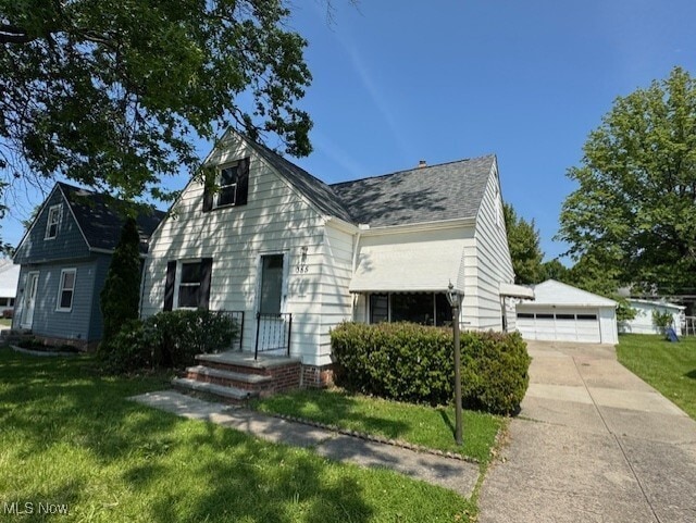 Primary Photo - 385 E 271st St