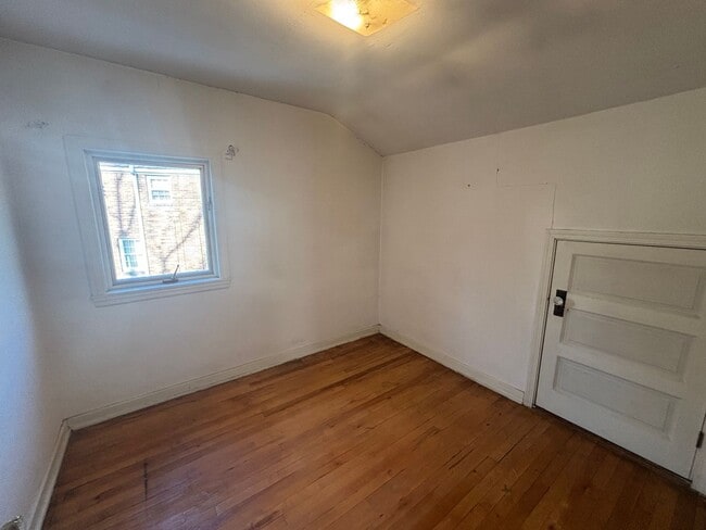 Building Photo - New Year, New Home, $500 Off! This is a Lease-to-Own – Not a typical rental.
