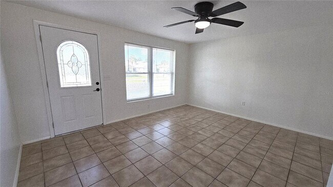 Building Photo - 284 Rotonda Blvd W