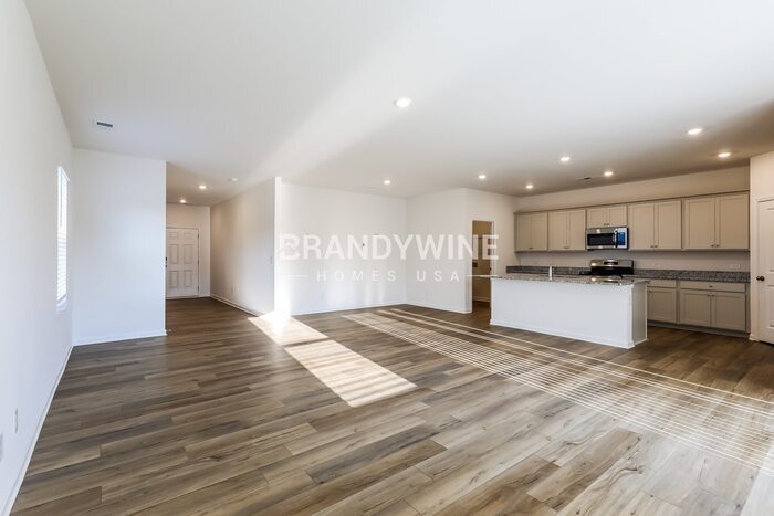 Building Photo - 508 Almere Dr