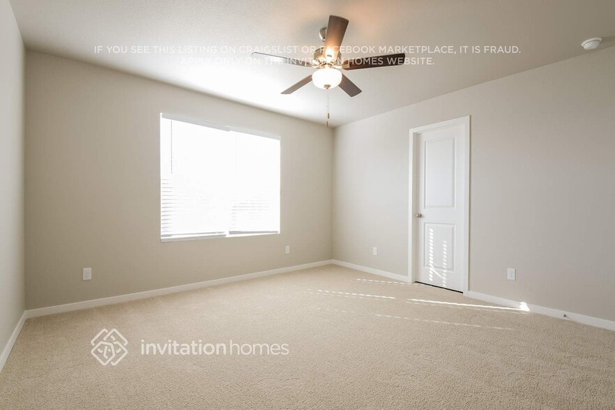 Building Photo - 957 Cascade Falls St