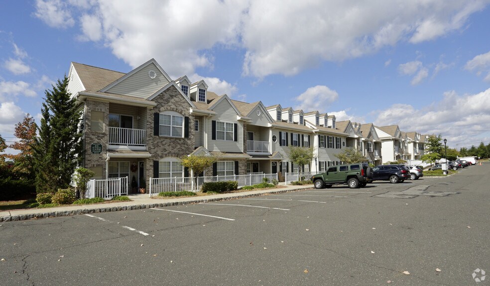 The Commons 2 Silver Beech Ct Upper Saddle River NJ 07458 Apartment