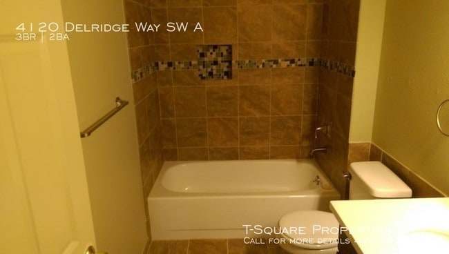 Building Photo - 4408 Delridge Way SW