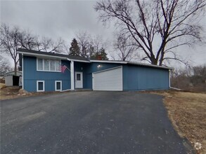 Building Photo - 12421 Kennelly Rd