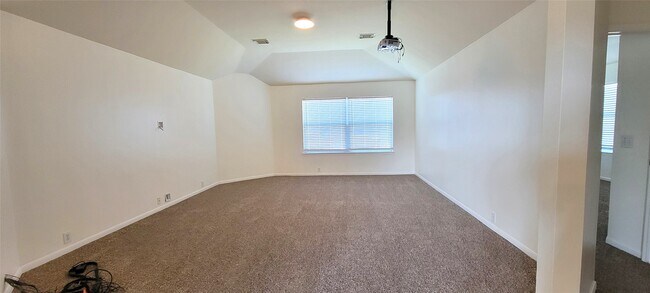 Building Photo - 8801 Sun Haven Ln