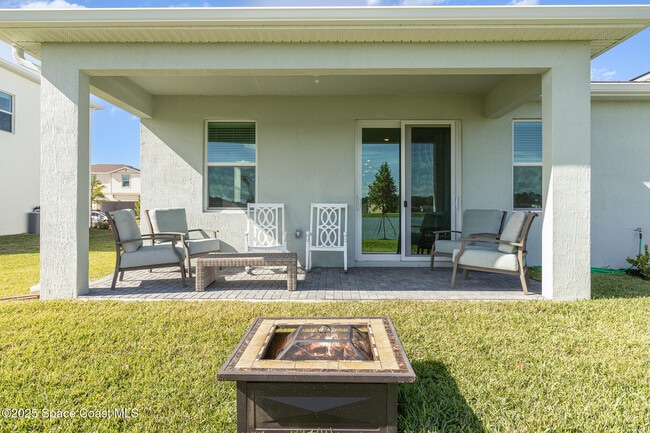 Building Photo - 699 Veridian Cir NW