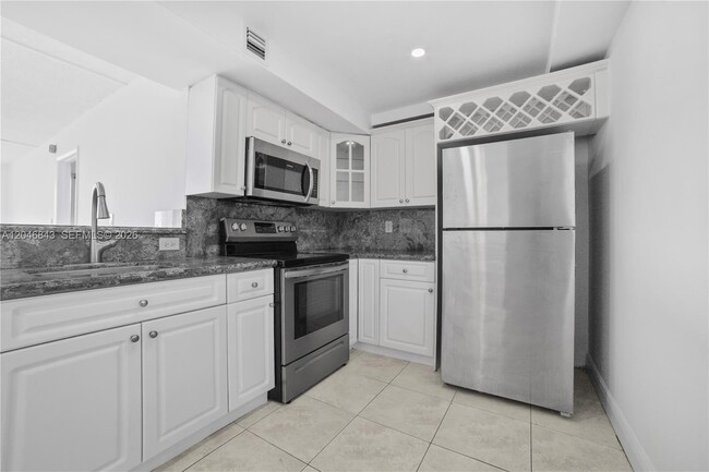 Building Photo - 14155 SW 87th St