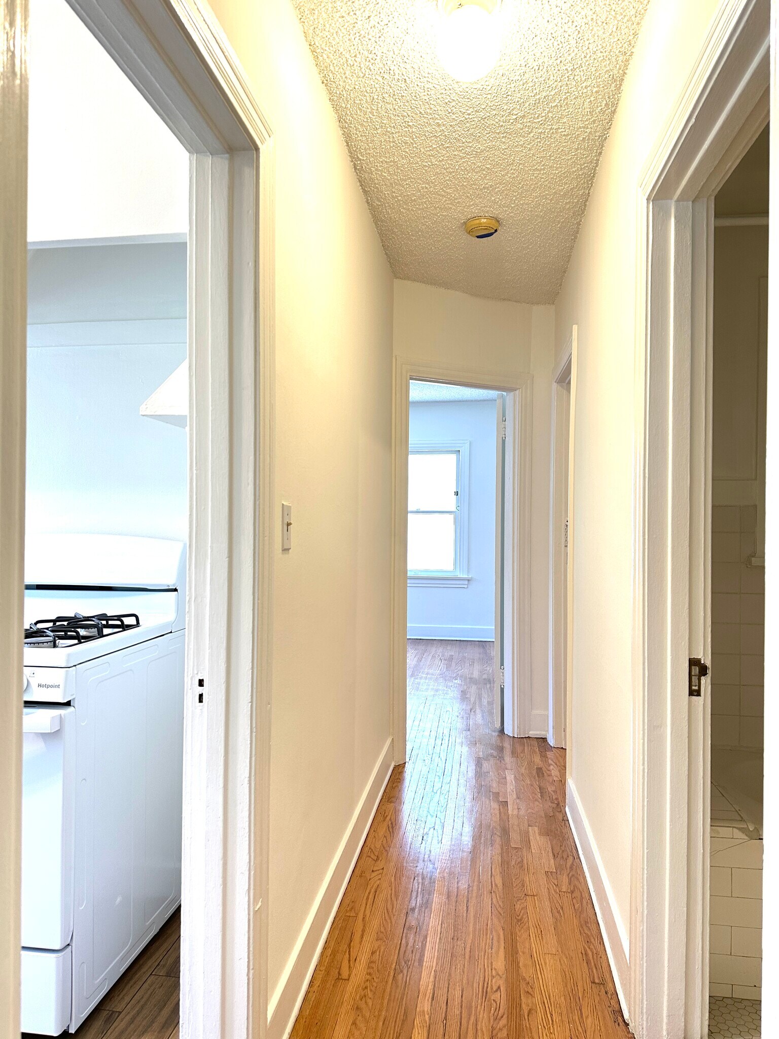 Hallway - 1138 N Gardner St