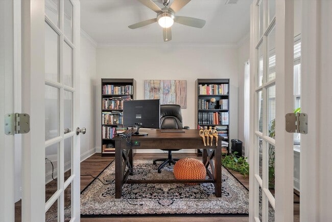 Building Photo - 1418 Widows Ct