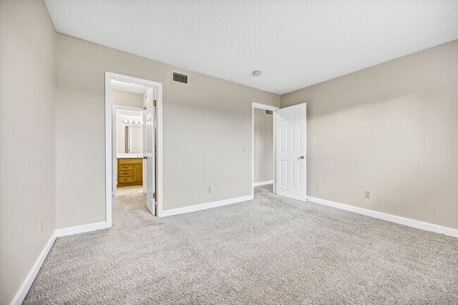 Building Photo - bg0413