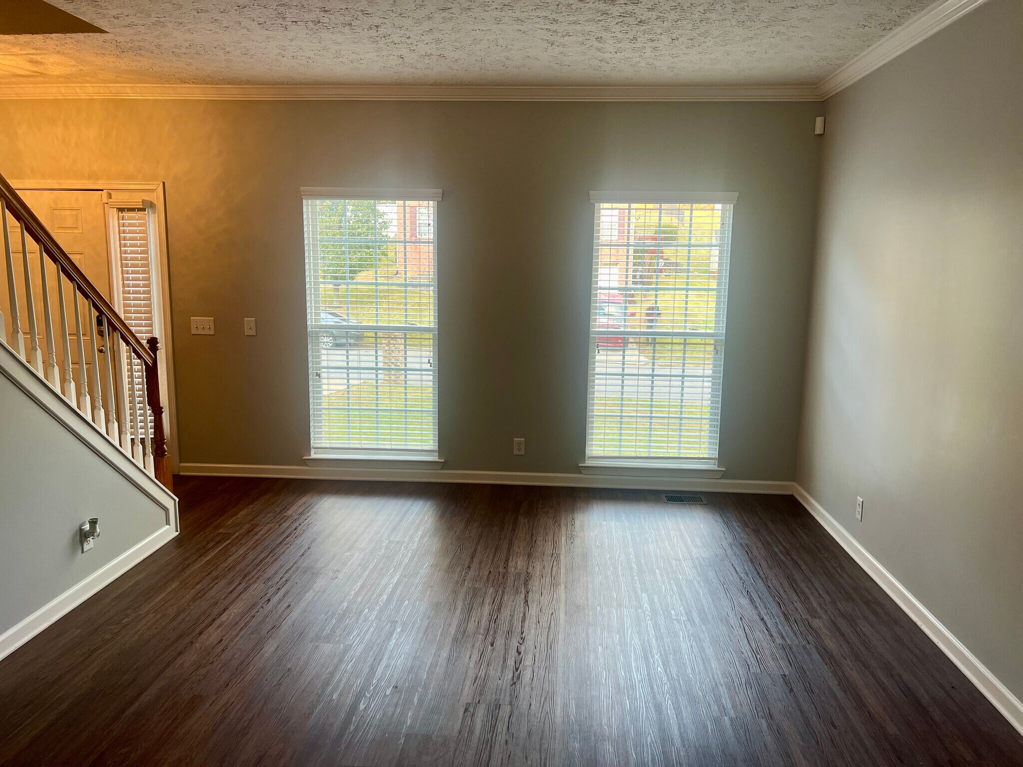 Loving Room - 4929 Indian Summer Dr