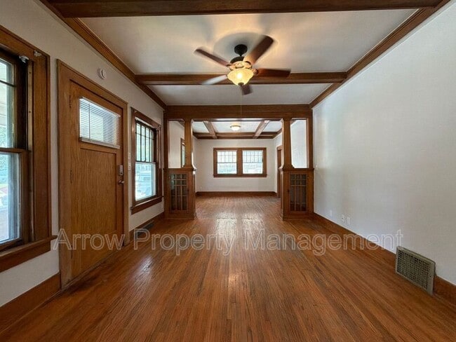 Building Photo - 415 N 32nd St